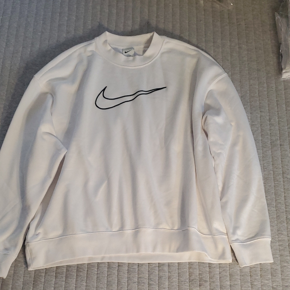 Nike Men's Cream Crewneck Sweater